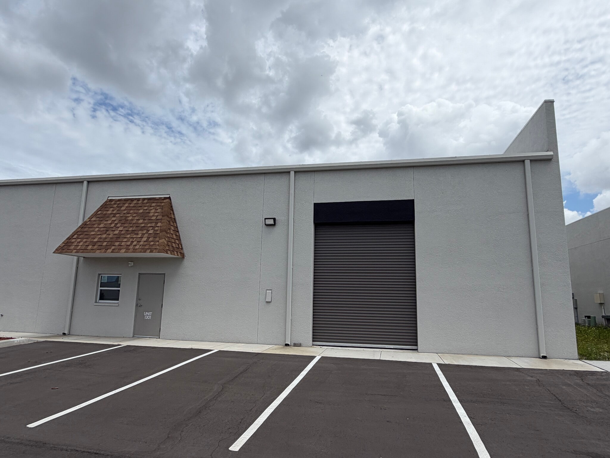 9224 130th Ave, Largo, FL for lease Interior Photo- Image 1 of 7