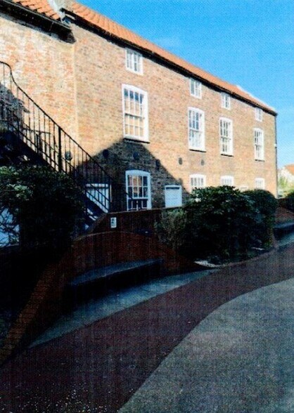 27 Toll Gavel, Beverley à vendre - Photo du bâtiment - Image 3 de 3