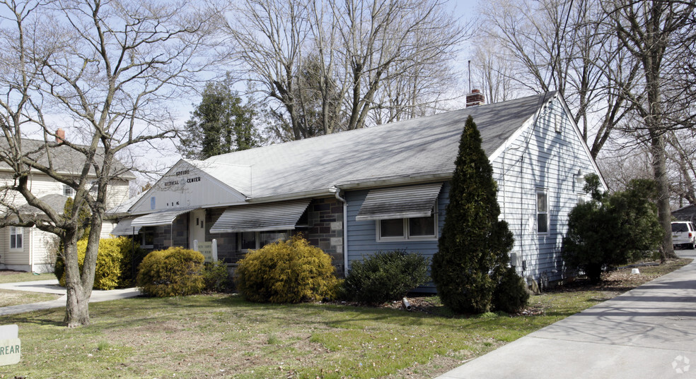 115 S Delsea Dr, Clayton, NJ for sale - Primary Photo - Image 1 of 2