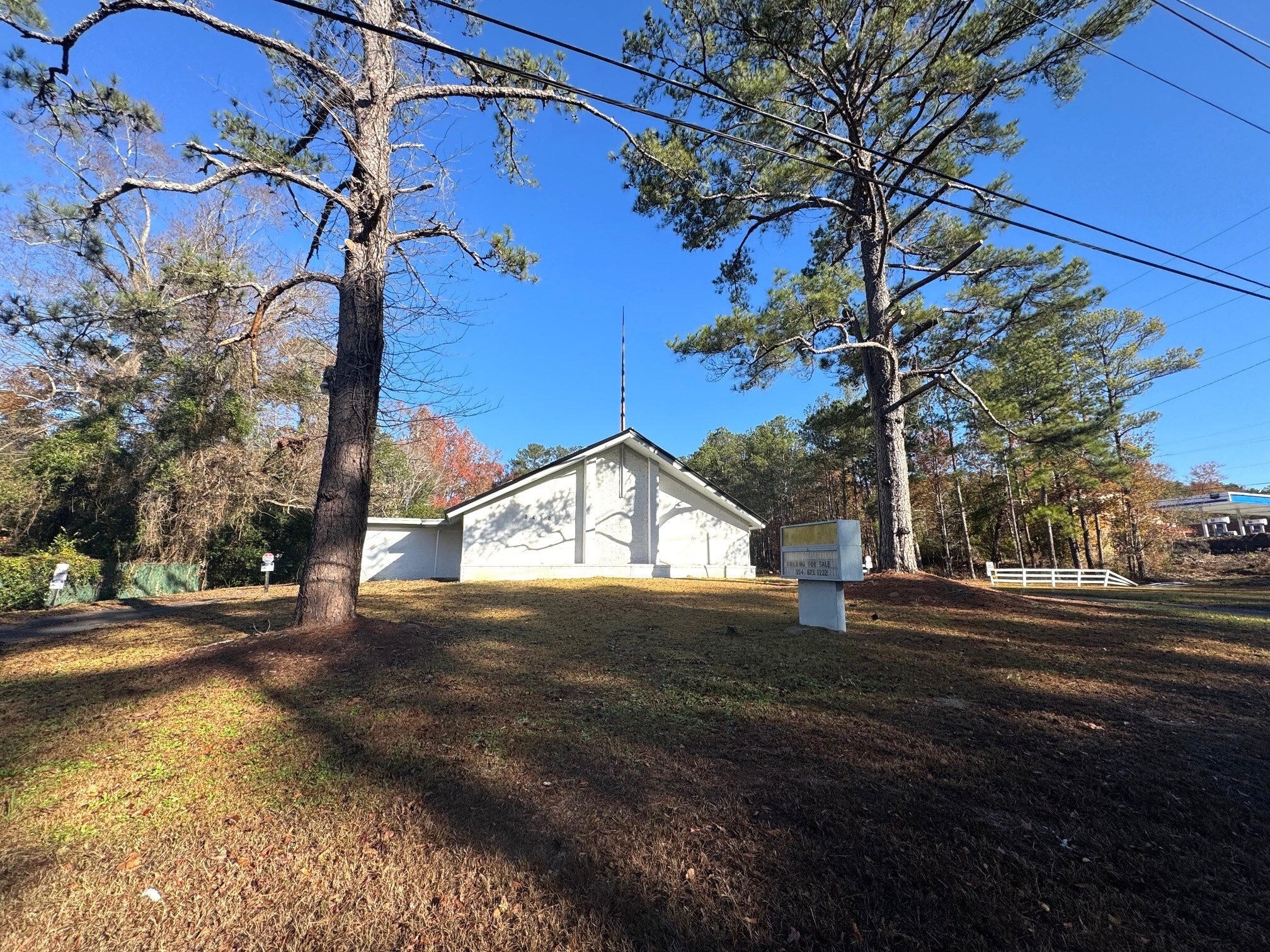 2430 Shurling Dr, Macon-Bibb, GA for sale Primary Photo- Image 1 of 15
