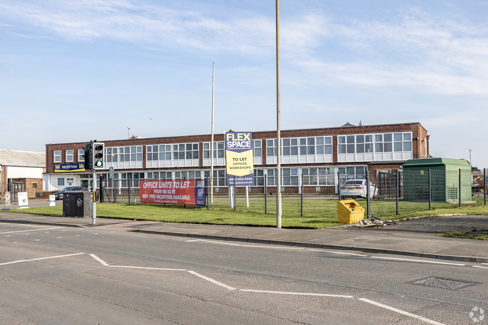 1-2 Darby, Swindon à louer Photo principale- Image 1 de 6