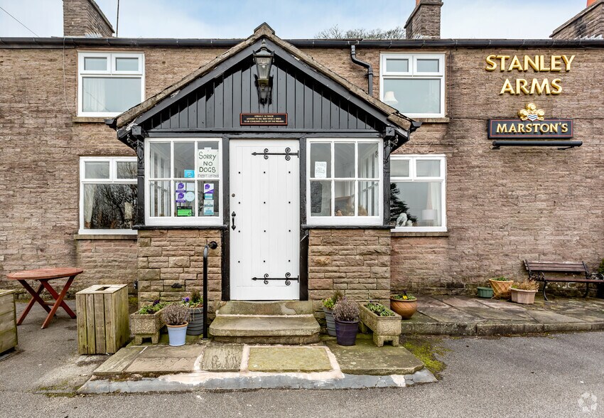 Anker Ln, Macclesfield à louer - Photo du bâtiment - Image 1 de 5