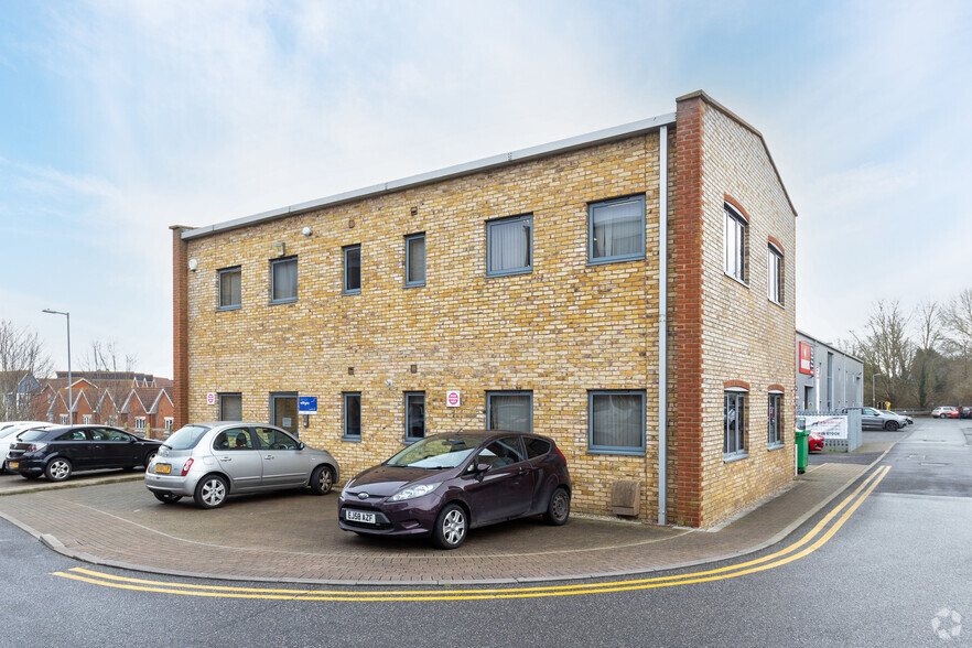 Jubilee Way, Faversham à vendre - Photo principale - Image 1 de 1