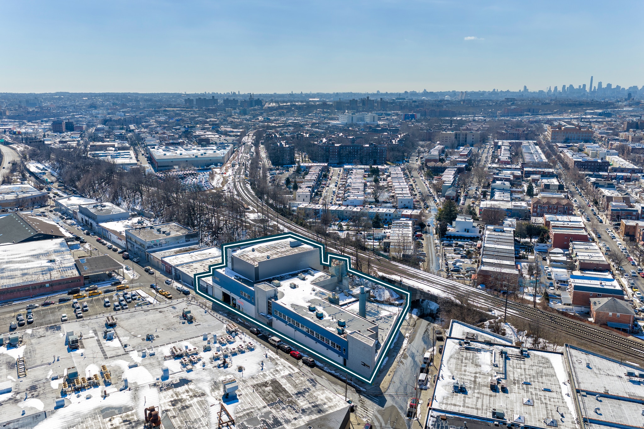 2544 Borough Pl, Woodside, NY for sale Primary Photo- Image 1 of 14
