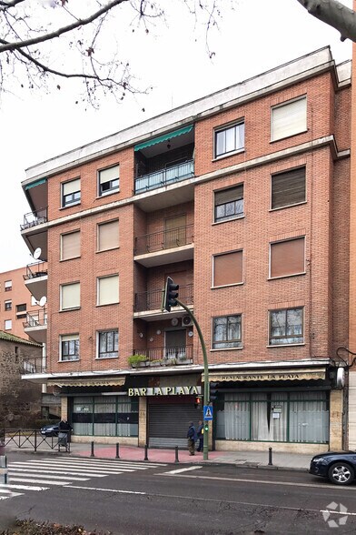 Ronda del Cañillo, 32, Talavera de la Reina, Toledo à vendre - Photo du bâtiment - Image 2 de 2