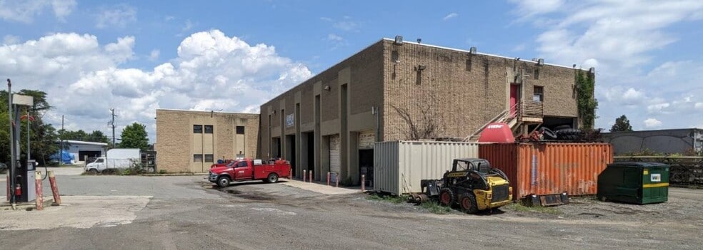 7209 Lockport Pl, Lorton, VA for lease - Building Photo - Image 3 of 5