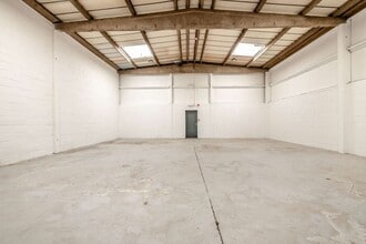 Morgan Way, Norwich for lease Interior Photo- Image 1 of 3