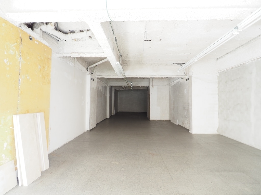 Granollers, BAR 08401 - Unité - -  - Photo intérieure - Image 1 of 5