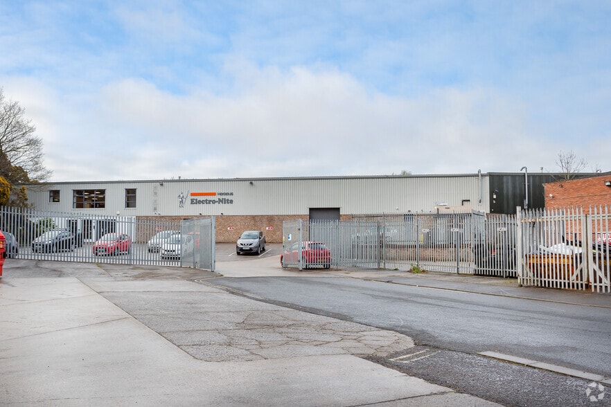 655 Sheffield Rd, Chesterfield for lease - Building Photo - Image 3 of 6