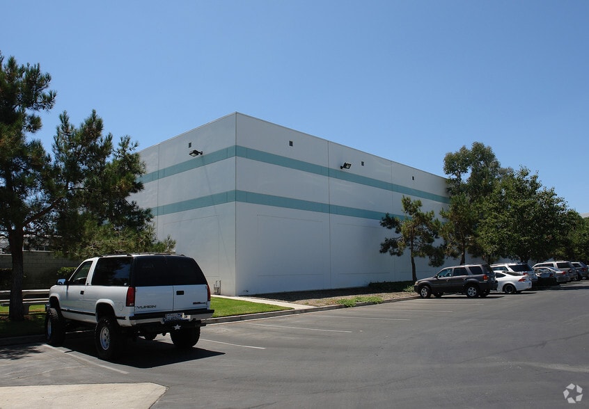 20602 Civic Center Dr, Lake Forest, CA for sale - Building Photo - Image 2 of 3