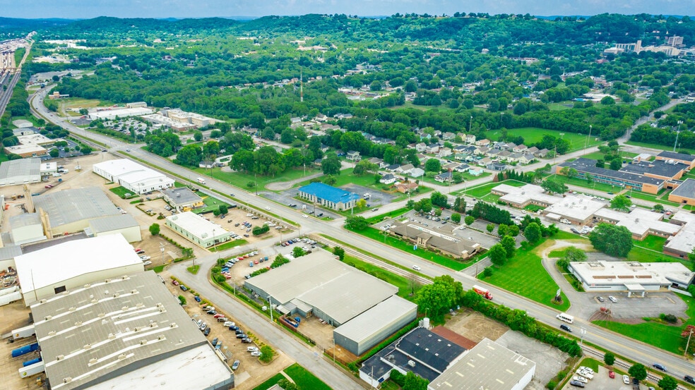 515 N Holtzclaw Ave, Chattanooga, TN for lease - Aerial - Image 2 of 18