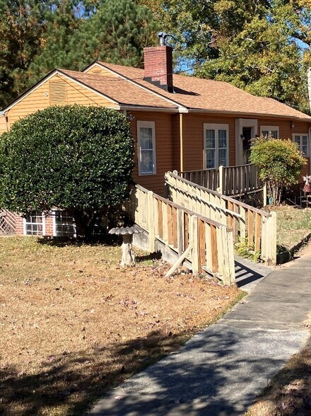 6216 Love St, Austell, GA à vendre - Photo du bâtiment - Image 3 de 8