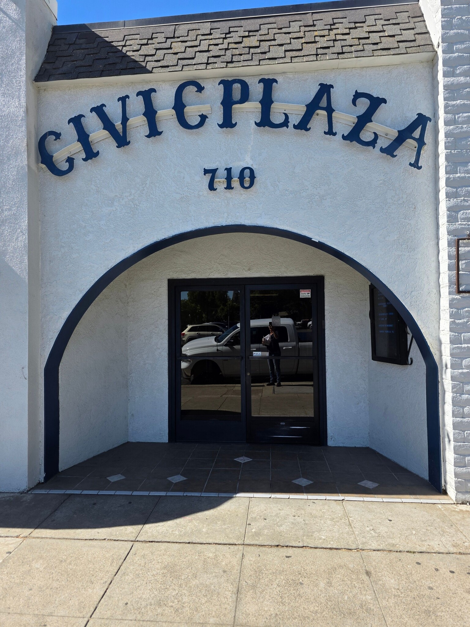 710 W 18th St, Merced, CA for lease Interior Photo- Image 1 of 7