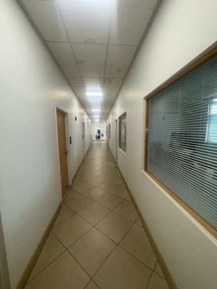 3260 S 900 W, Salt Lake City, UT for lease - Building Photo - Image 2 of 9