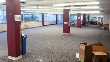 145 Government Rd W, Kirkland Lake, ON à louer Photo intérieure- Image 2 de 4