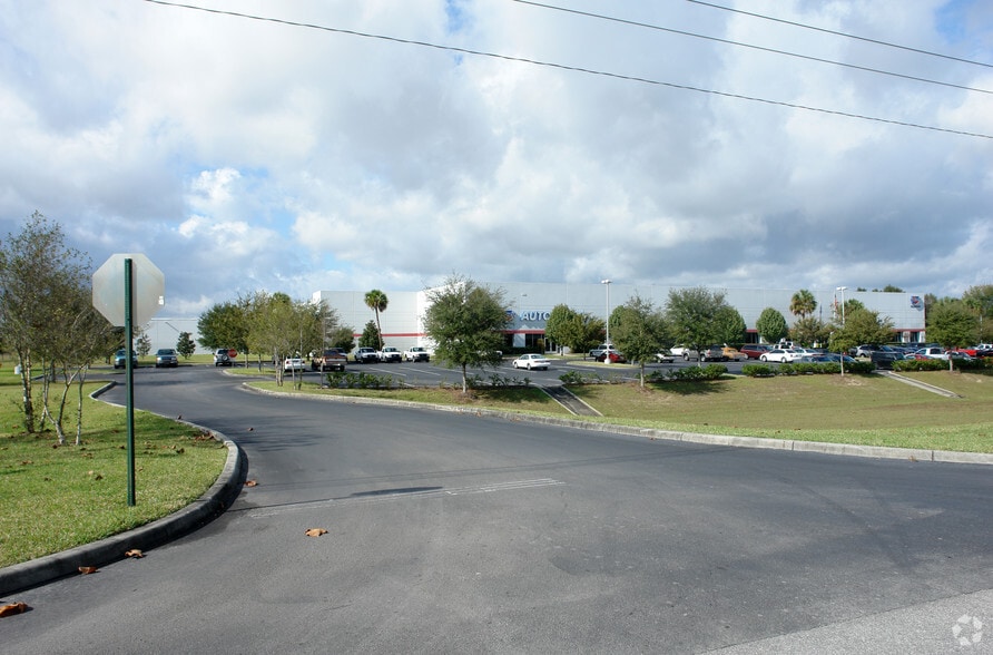 1700 SW 38th Ave, Ocala, FL for lease - Primary Photo - Image 1 of 4