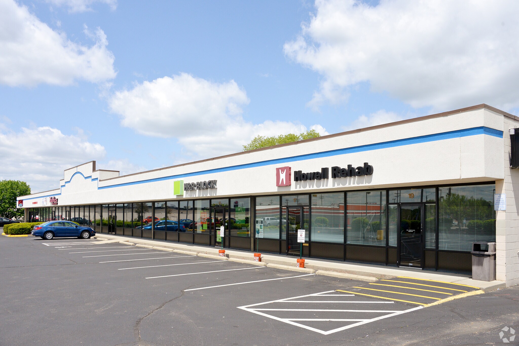 5026 Delhi Rd, Cincinnati, OH à louer Photo principale- Image 1 de 8