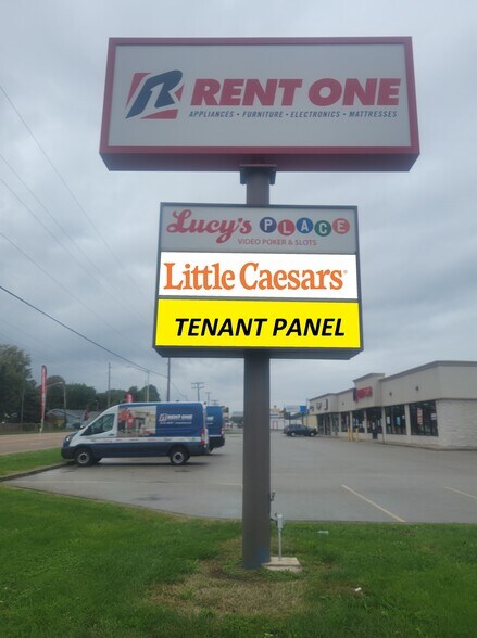 2427 Adlai Stevenson Dr, Springfield, IL à louer - Photo du bâtiment - Image 3 de 5