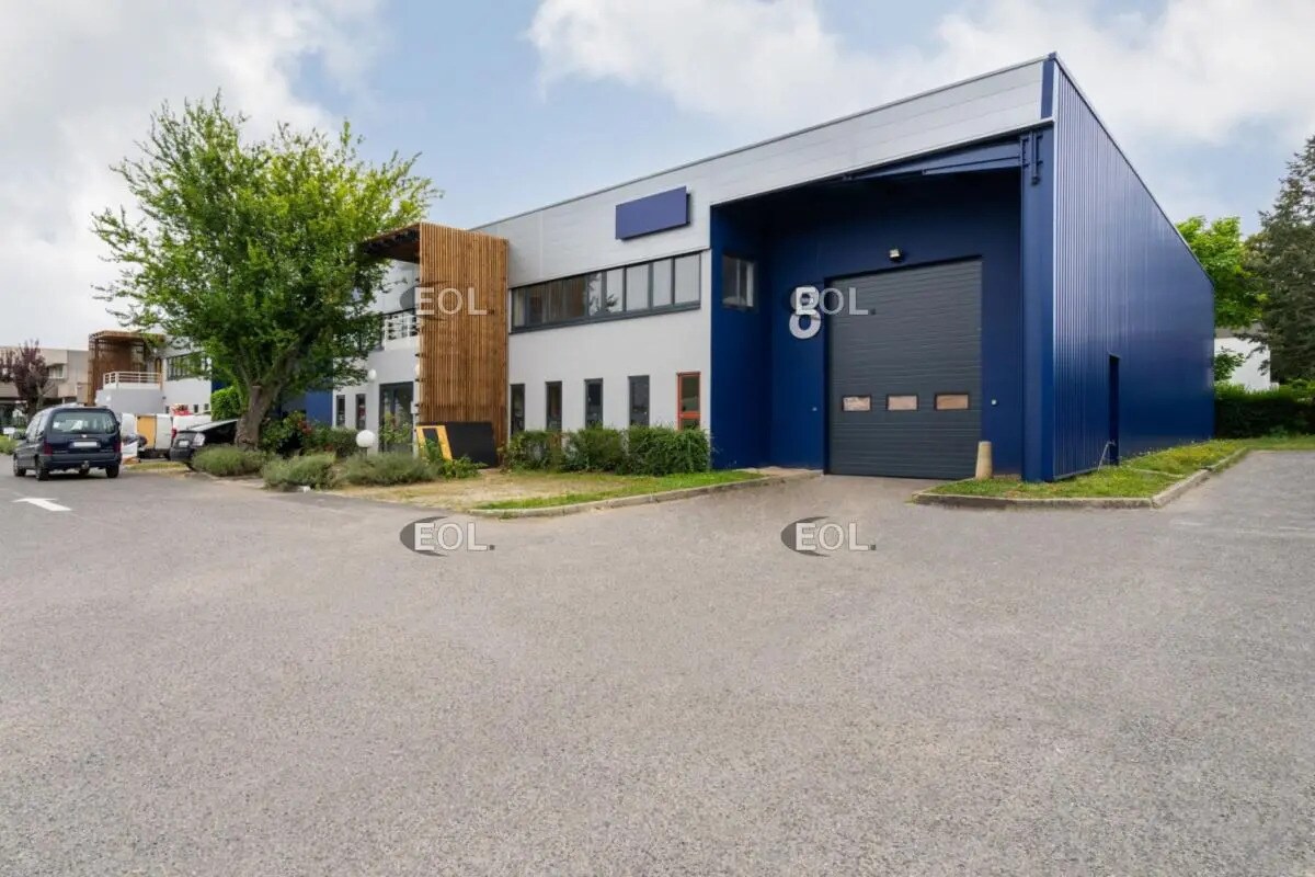 Flex in SAINT-OUEN-L'AUMONE for lease Building Photo- Image 1 of 23