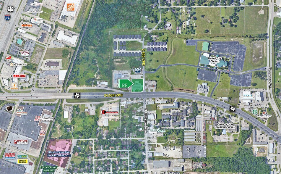 1205 N Houston Ave, Humble, TX à louer - Aérien - Image 3 de 5