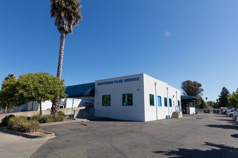 5980 State Farm Dr, Rohnert Park, CA à vendre - Photo du bâtiment - Image 3 de 48