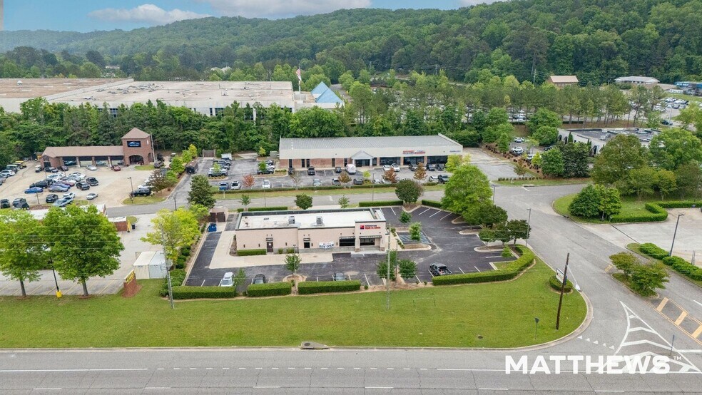 1989 Montgomery Hwy S, Birmingham, AL à vendre - Photo du bâtiment - Image 2 de 4