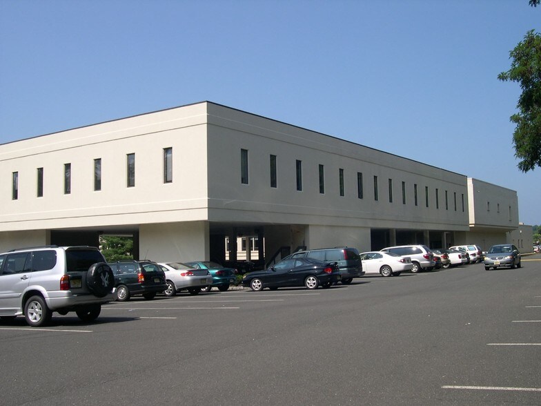 225 Millburn Ave, Millburn, NJ à louer - Photo du bâtiment - Image 3 de 6