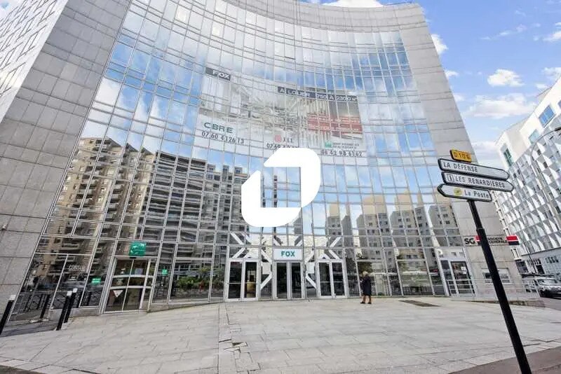 1 Place Victor Hugo, Courbevoie for lease - Building Photo - Image 1 of 16