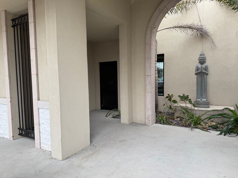 1243-1291 Stuart Place Rd Rd, Palm Valley, TX à louer - Photo du bâtiment - Image 3 de 5