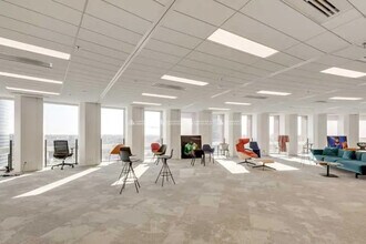 Office in Lyon for lease Interior Photo- Image 2 of 7