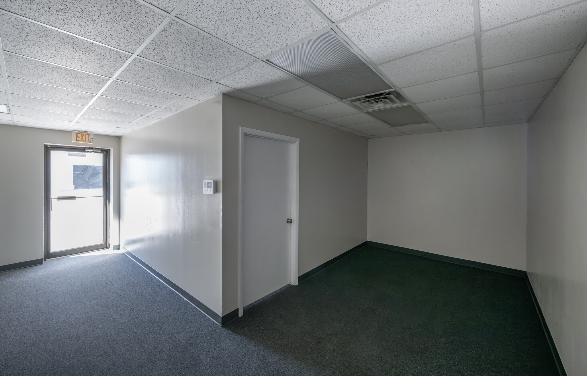 4850 Collins Rd, Jacksonville, FL for lease Interior Photo- Image 1 of 3