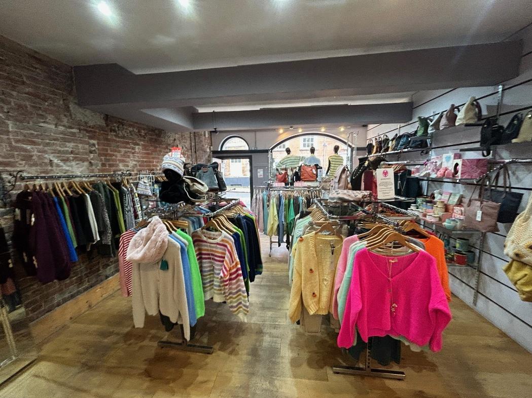 16 High St, Lewes à louer Photo intérieure- Image 1 de 2