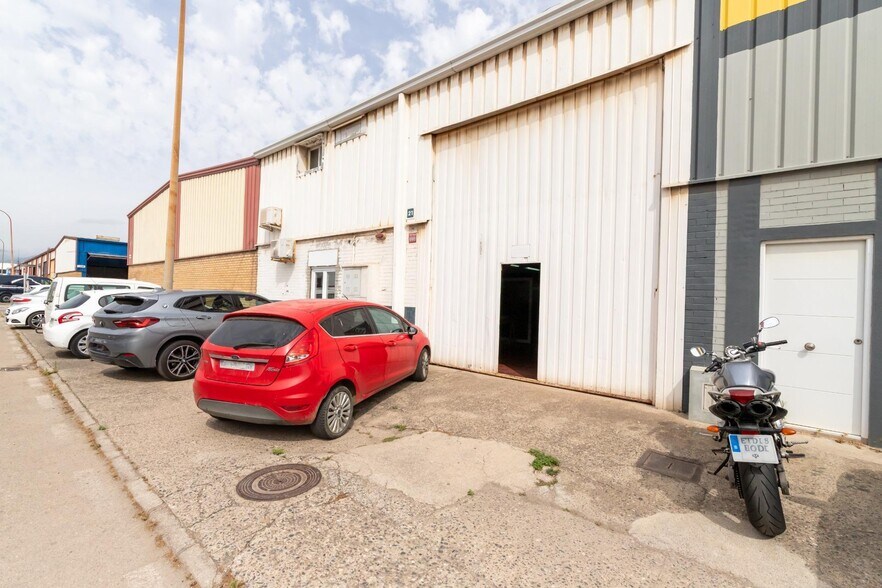 Calle Dragaminas, 13, Los Barrios, Cádiz à vendre - Photo du bâtiment - Image 3 de 23