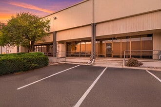700-798 E Glendale Ave, Sparks, NV for lease Interior Photo- Image 2 of 7