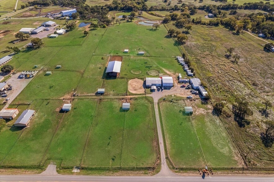 11698 FM 428, Aubrey, TX for sale - Building Photo - Image 3 of 40
