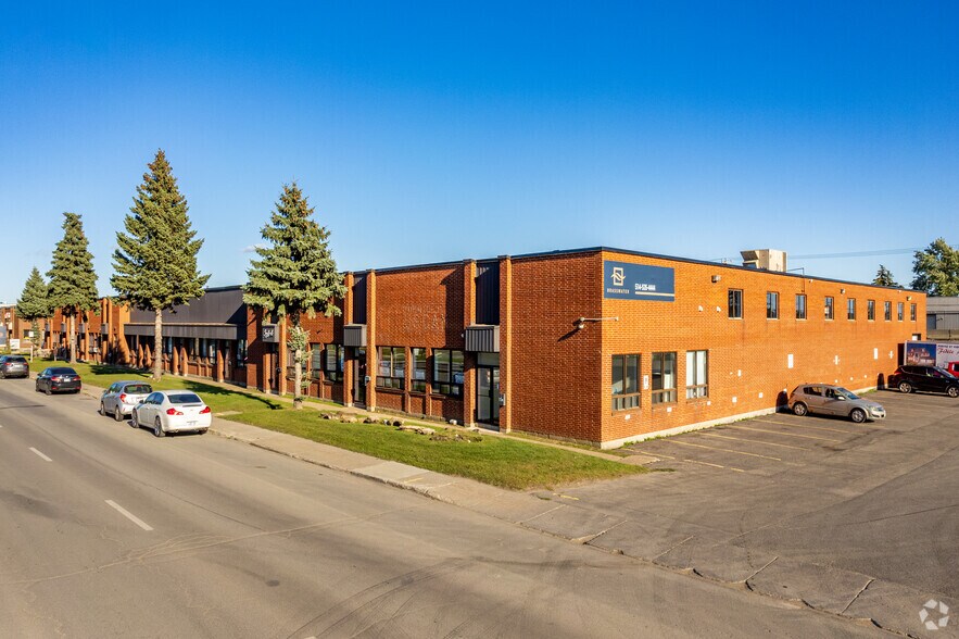 72 Boul Brunswick, Pointe-claire, QC à louer - Photo du bâtiment - Image 3 de 7