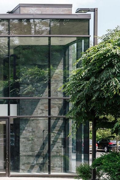 355 Main St, Armonk, NY à louer - Photo du bâtiment - Image 3 de 14