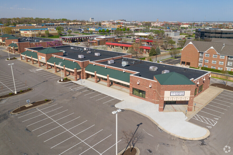 7541-7579 W 119th St, Overland Park, KS à louer - Photo du bâtiment - Image 3 de 12