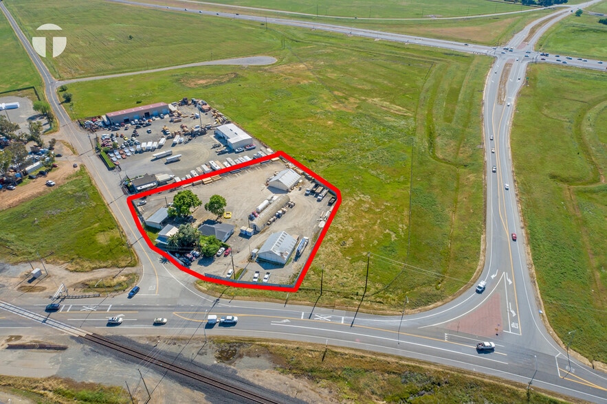 5020 Commercial Pl, Sheridan, CA à vendre - Aérien - Image 2 de 9