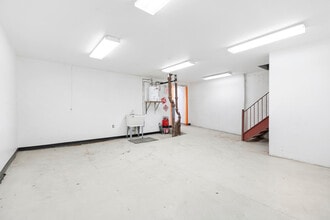 527 Ninth Ave, New York, NY for lease Interior Photo- Image 2 of 7