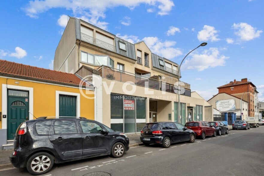Bureau dans Alfortville à louer - Photo du bâtiment - Image 2 de 14
