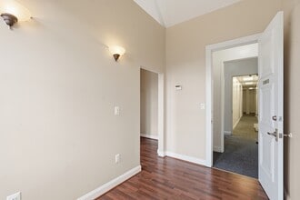 316 F St NE, Washington, DC for lease Interior Photo- Image 1 of 14