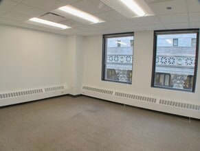 100 N LaSalle St, Chicago, IL for lease Interior Photo- Image 1 of 5