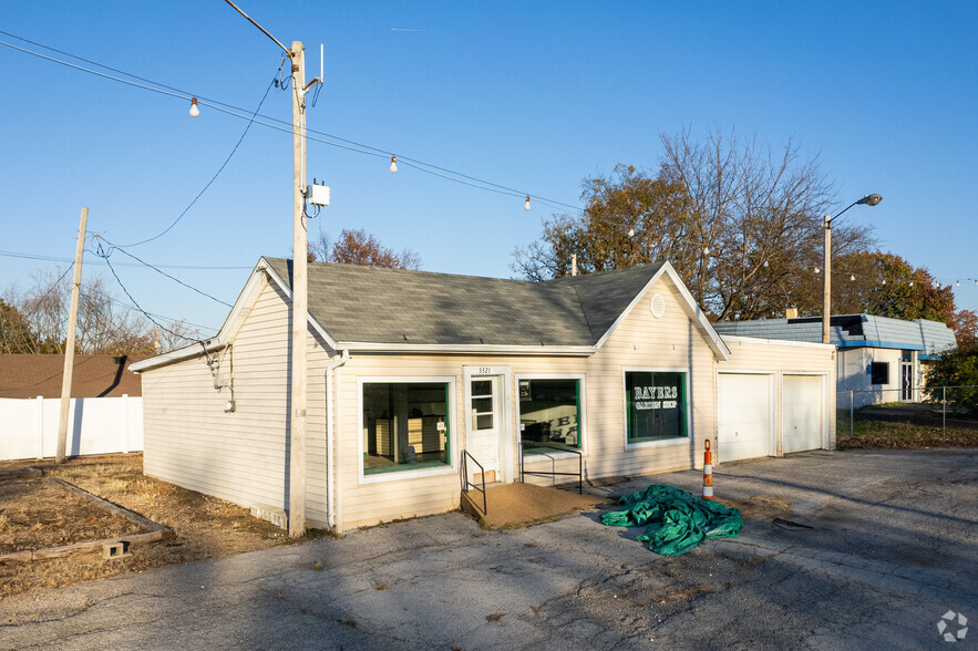 3321 Hampton Avenue, Saint Louis, MO for sale - Primary Photo - Image 1 of 1