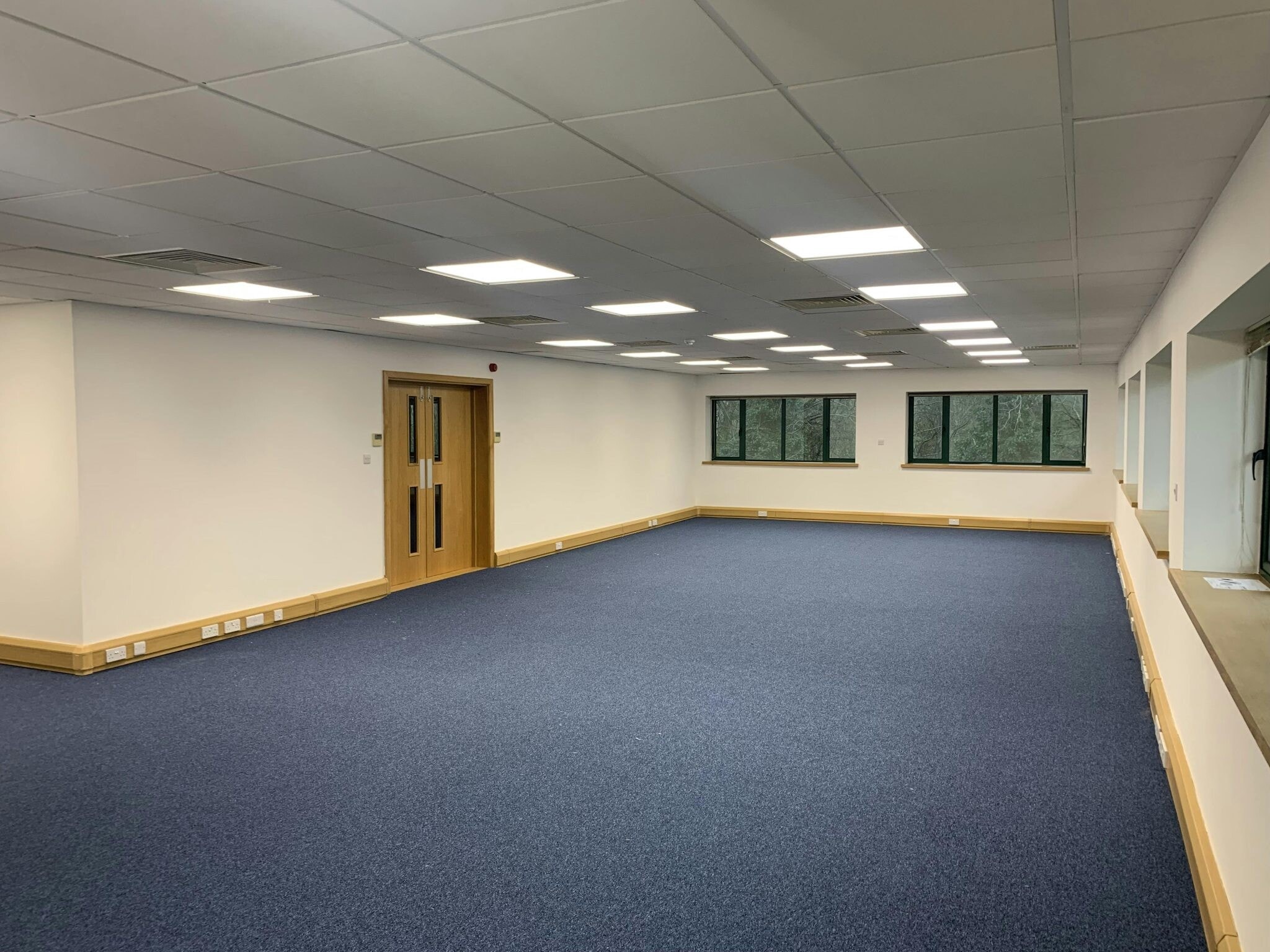 Bedford Rd, Petersfield for lease Interior Photo- Image 1 of 2