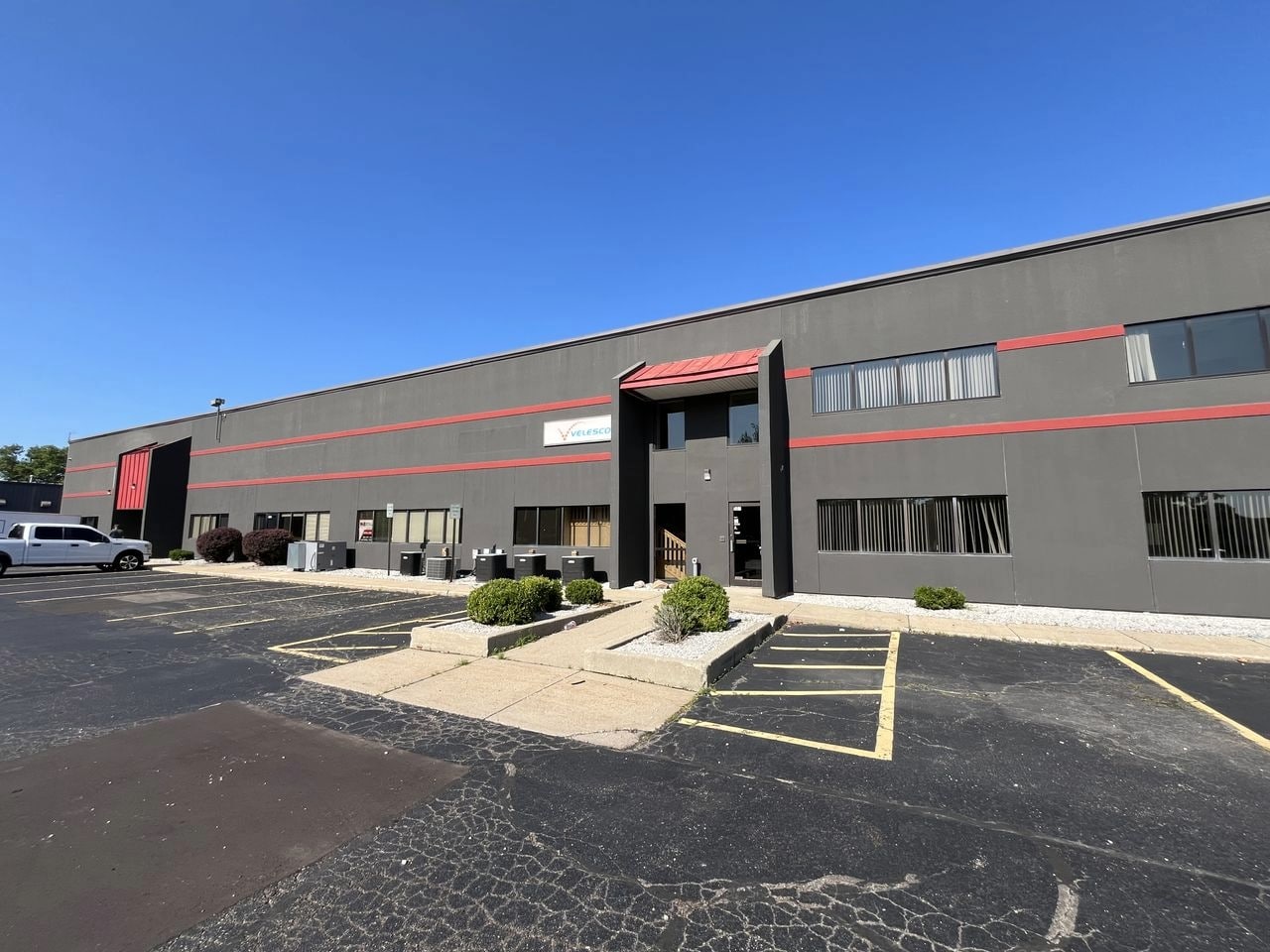 5111-5121 E ML Ave, Kalamazoo, MI for lease Interior Photo- Image 1 of 4