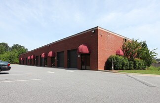 Plus de détails pour 2784 Sugarloaf Pky, Lawrenceville, GA - Industriel à louer