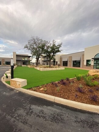 More details for SE Military Rd & SW New Braunfels Ave, San Antonio, TX - Office, Retail for Lease