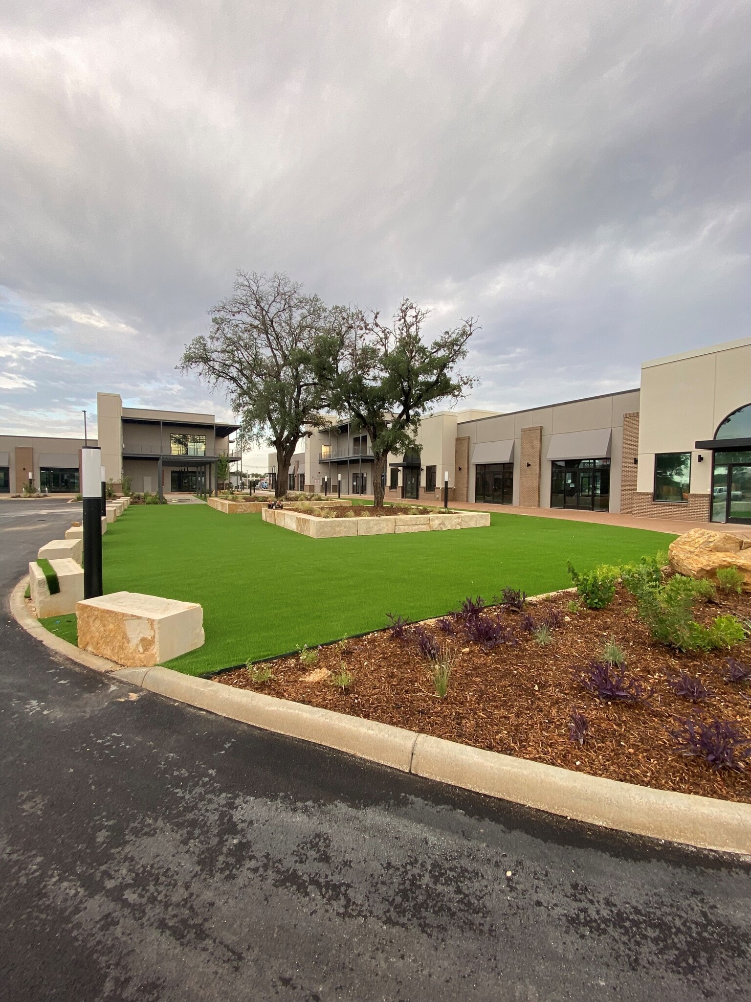 SE Military Rd & SW New Braunfels Ave, San Antonio, TX for lease Building Photo- Image 1 of 4