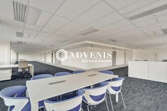 Bureau dans Ivry-sur-Seine à louer Photo du bâtiment- Image 1 de 1